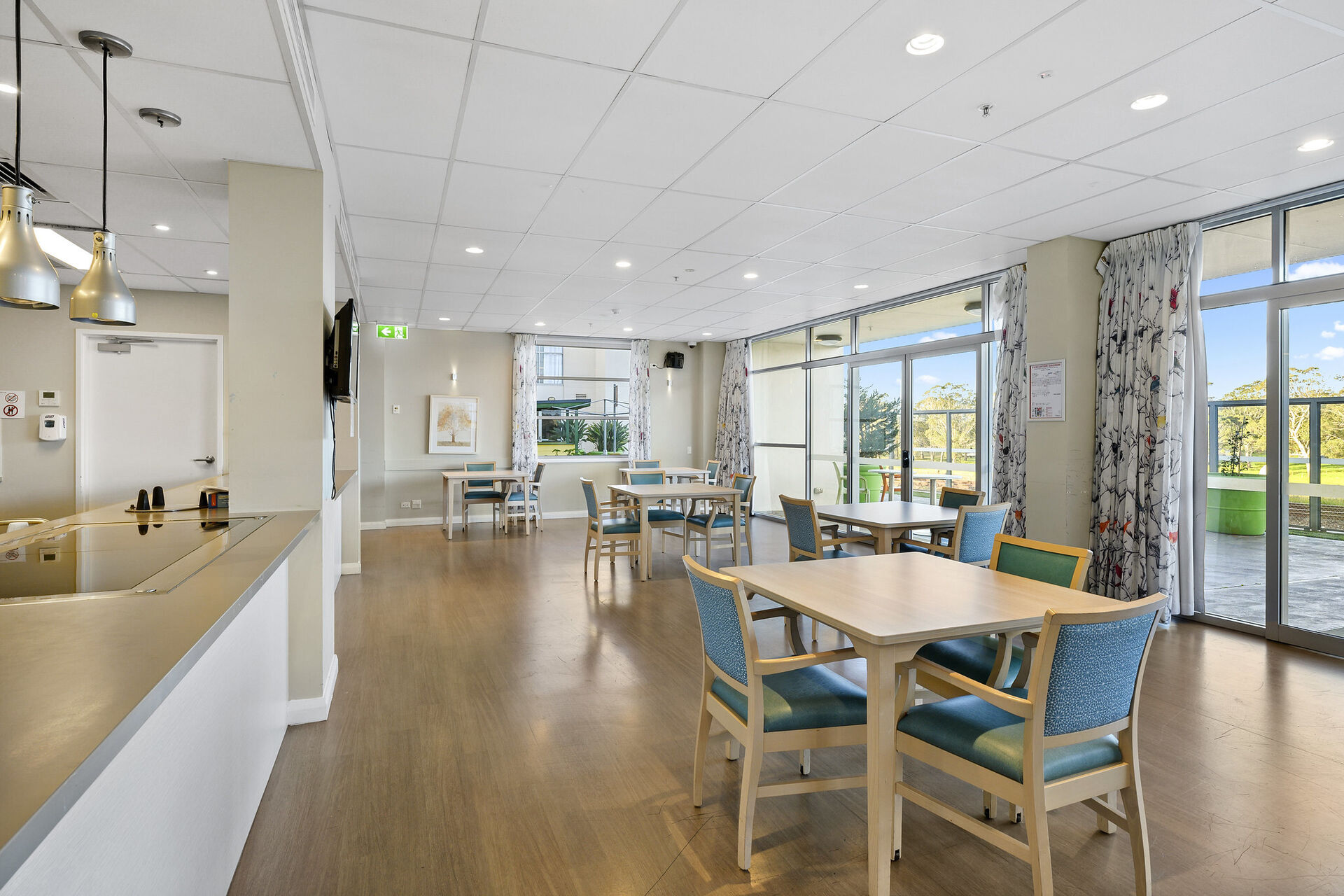 communal dining area for nursing home residents to enjoy a meal at baptistcare durham green centre aged care home in menangle nsw