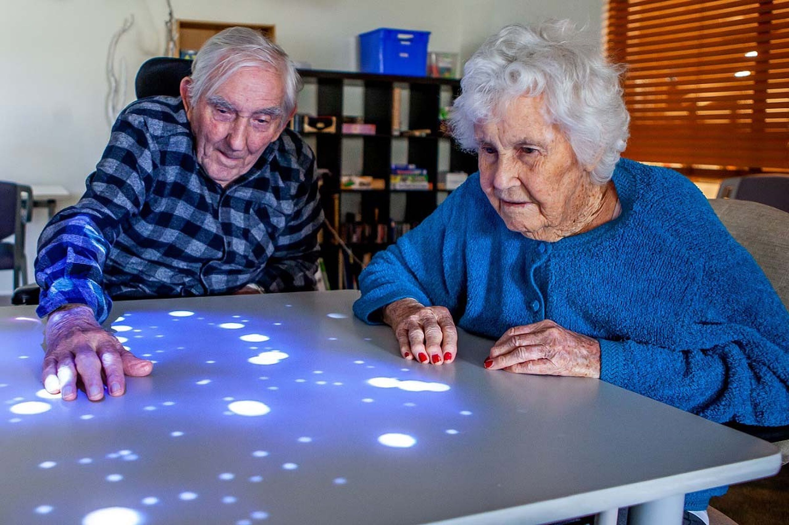 Lions magical gift for Margaret River seniors with dementia web