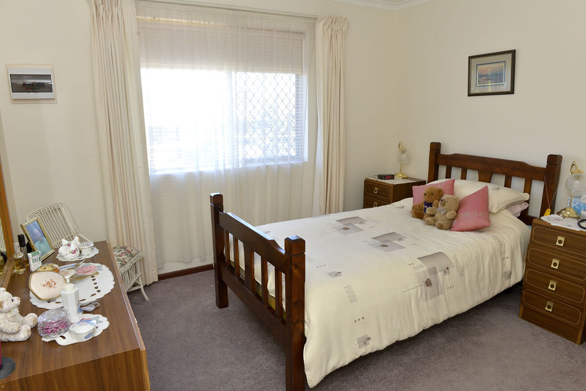 spacious interior of one of the retirement villas available at the over 55s baptistcare bethel retirement village in albany wa