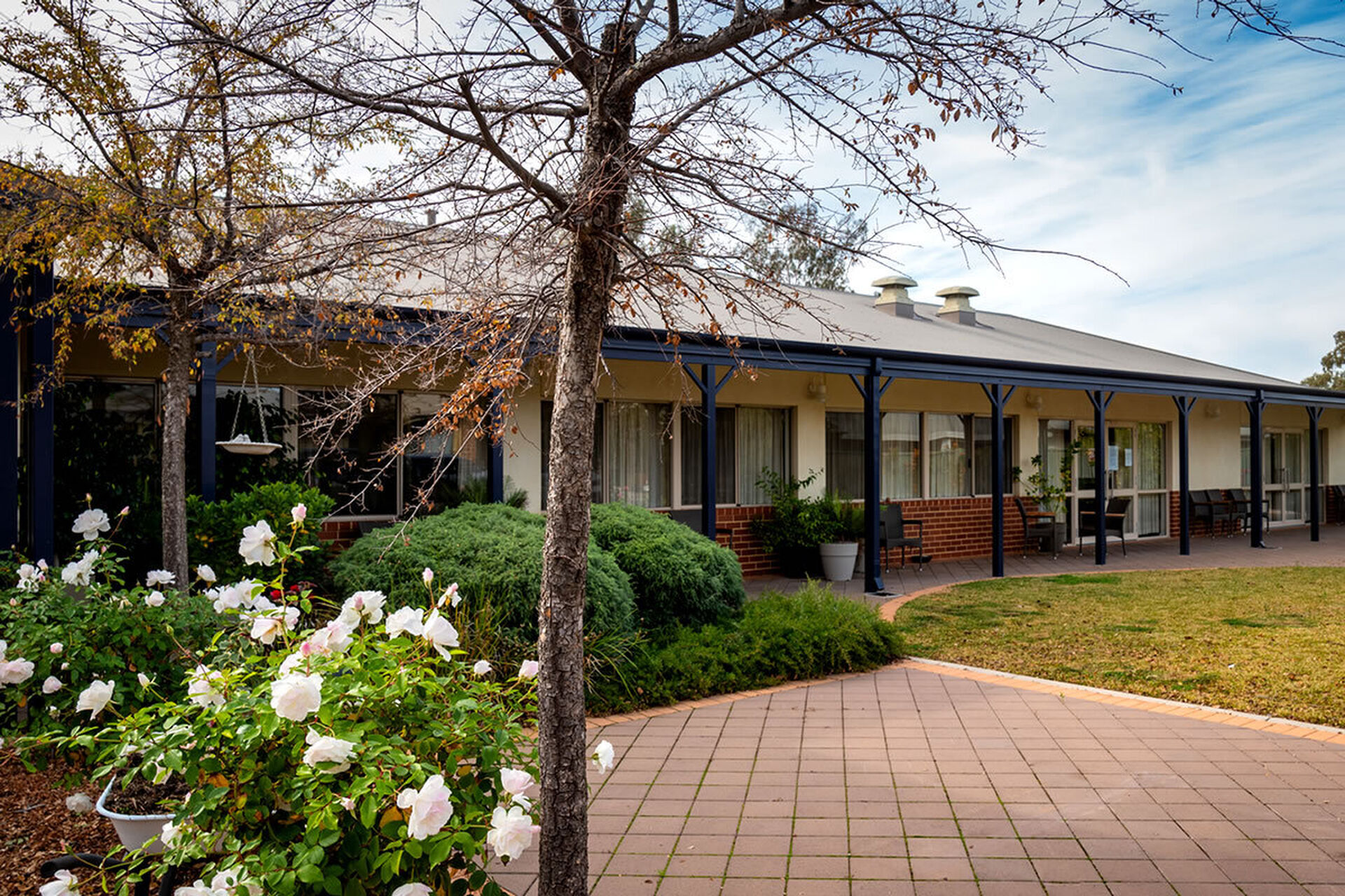 courtyard at baptistcare balladong gardens aged care home in york wa for nursing home residents to explore