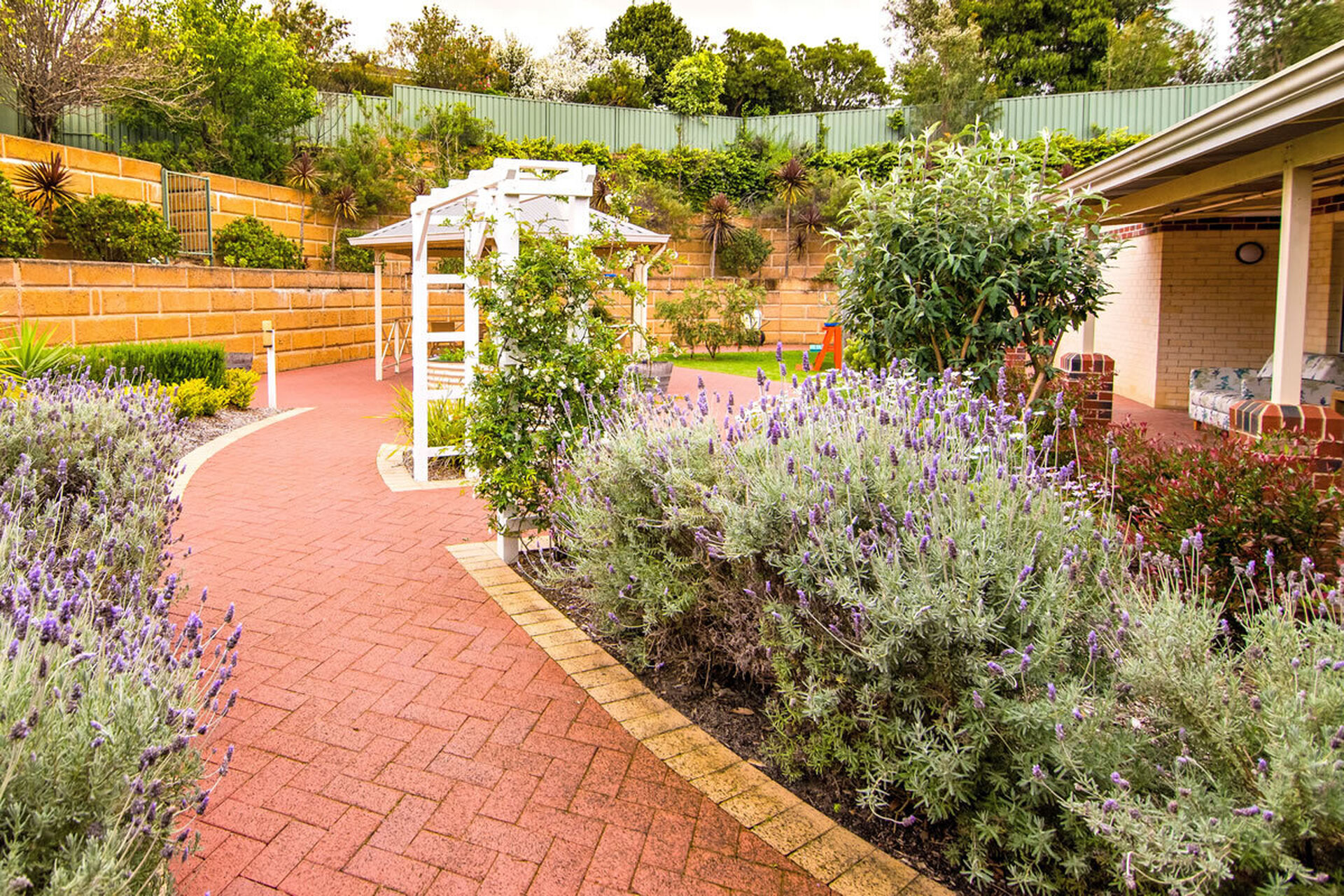 courtyard at baptistcare bethel aged care home in albany wa for nursing home residents to explore