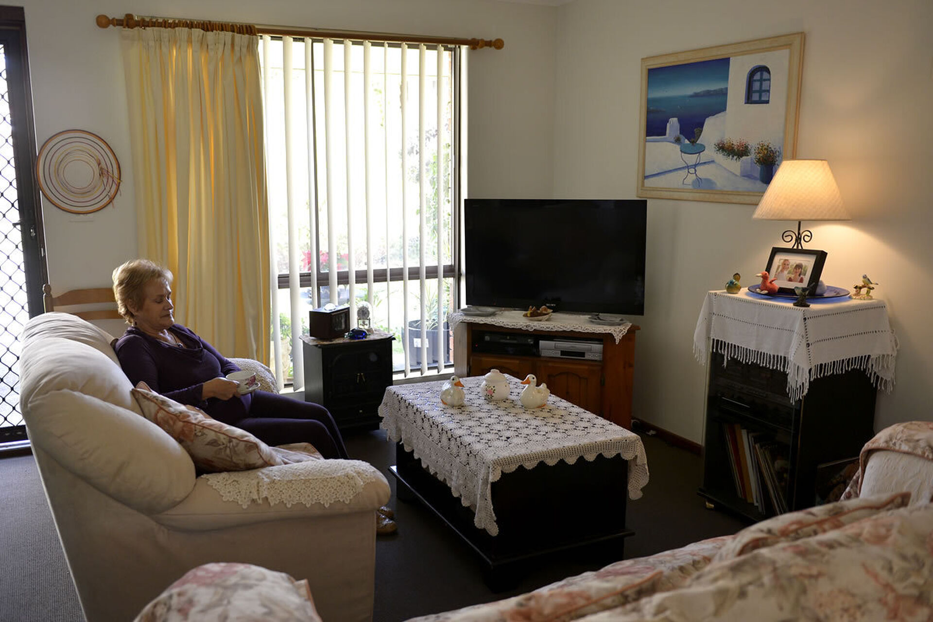 spacious interior of one of the retirement villas available at the over 55s baptistcare mirrambeena retirement village in margaret river wa