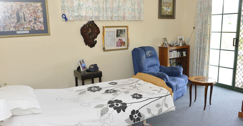 spacious single room and private ensuite for elderly aged care resident at baptistcare william carey court aged care home in busselton wa