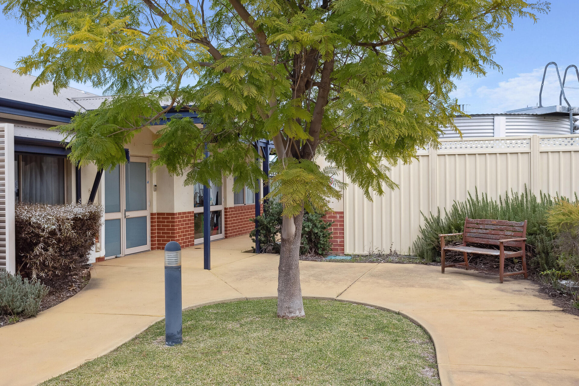 outdoor sitting area for nursing home residents to enjoy at baptistcare balladong gardens aged care home in york wa