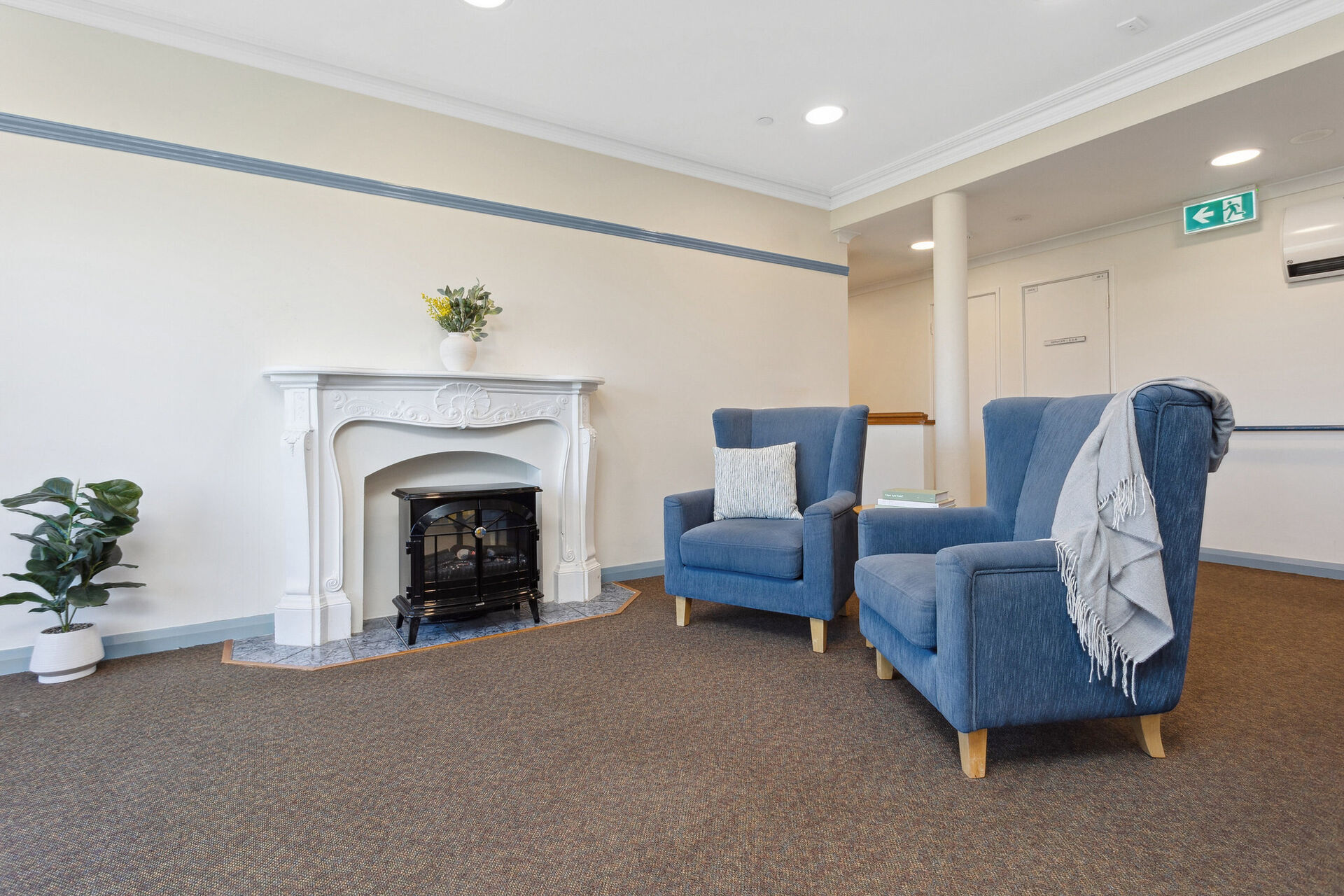 intimate lounge area for nursing home residents at baptistcare bethel aged care home in albany wa