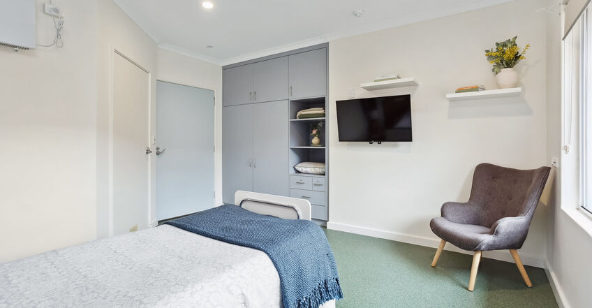 spacious single room for elderly aged care resident including dementia care at baptistcare moonya aged care home in manjimup wa