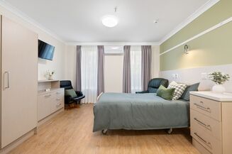 All rooms contain curtains, carpeted/ vinyl floor, heaters, remote controlled beds, built in wardrobes, bedside tables, TV and phone connection points and an emergency call bell/ pendant.