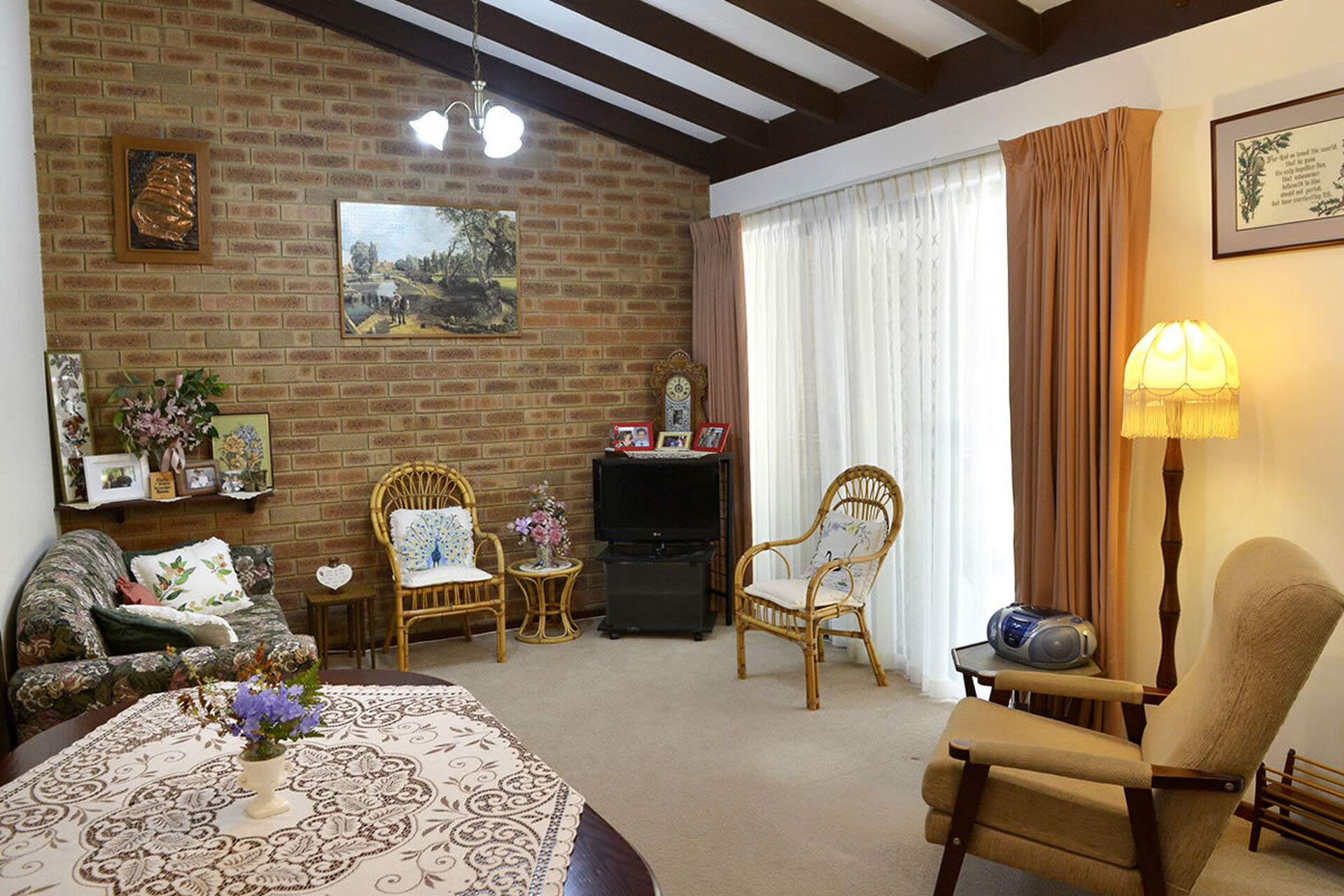 spacious interior of one of the retirement villas available at the over 55s baptistcare yallambee retirement village in mundaring wa